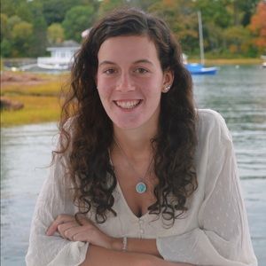 Meet your Posher, Julia